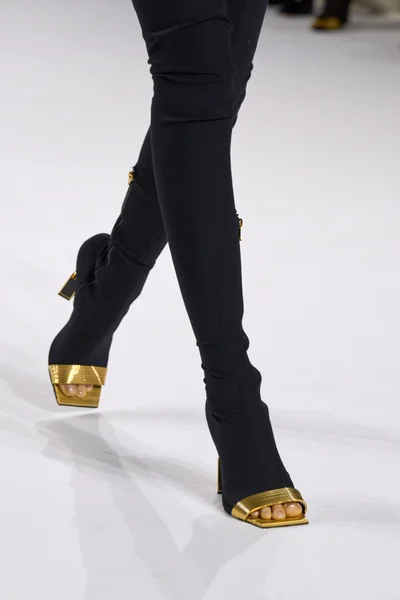 Look 44